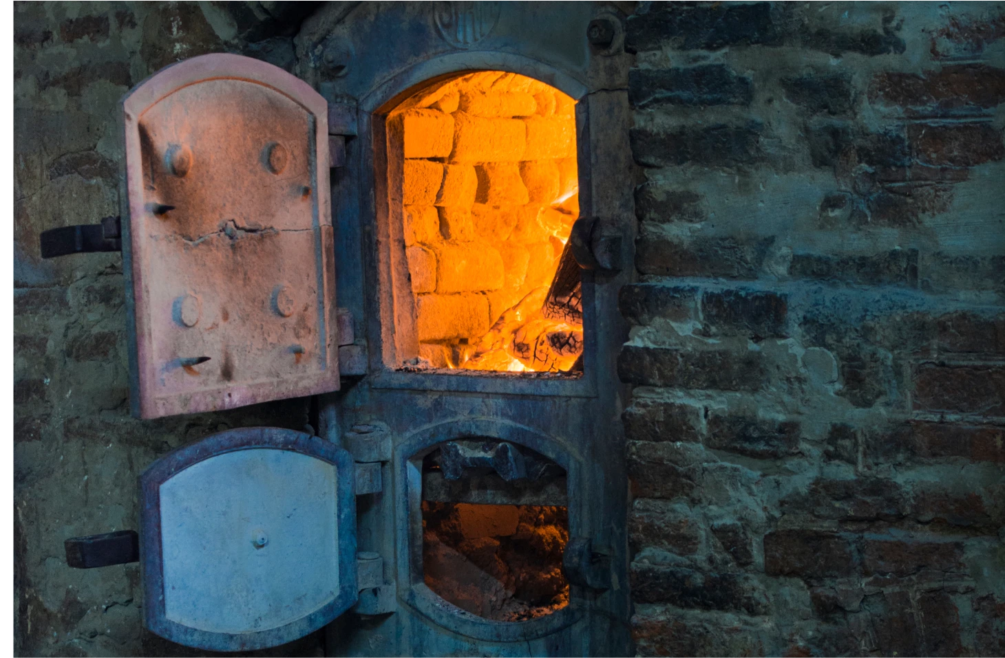 Closed Chamber For Klin Drying_