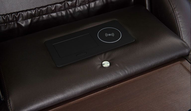 recliner that plugs in