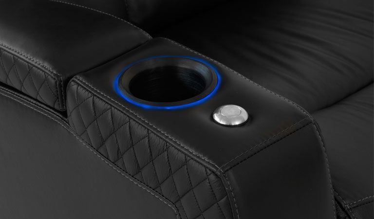 Octane lounge chair with cup holder