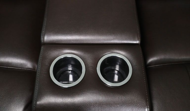 octane lounge chair with cup holder