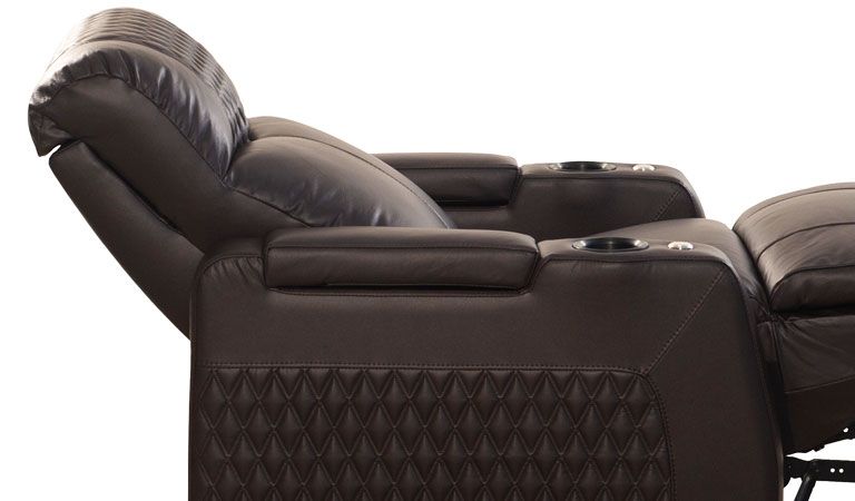Space-saving recliner comfort