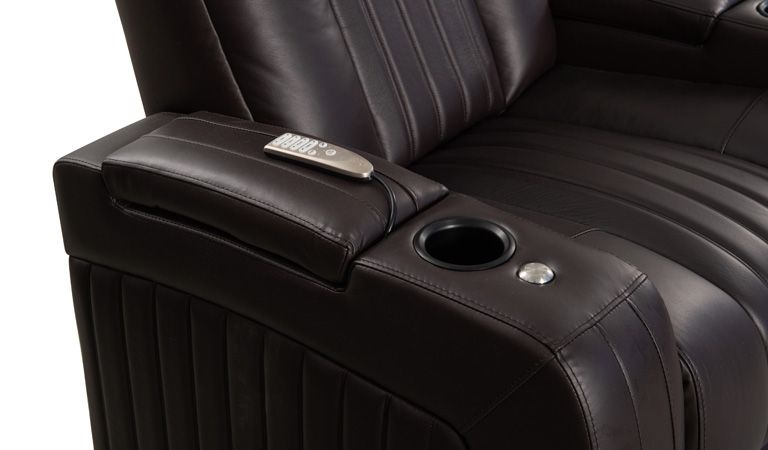 King-sized recliner with LHR